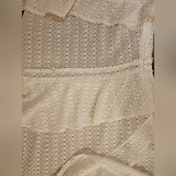 White One Shoulder Dress! Size Large. - Picture 3 of 7